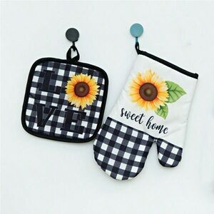 New 2 piece kitchen baking oven glove and heat insulation pad